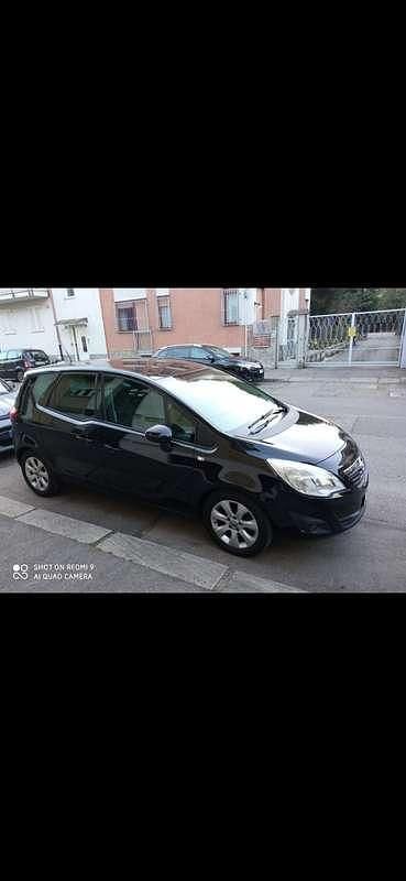 Usata Opel Meriva Cosmo 75 CV (55 kW) 2010 Monovolume
