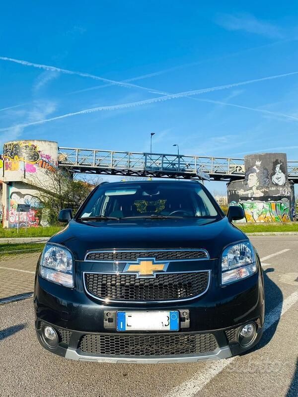 Usata Chevrolet Orlando 141 CV (103 kW) 2013 Nero Monovolume
