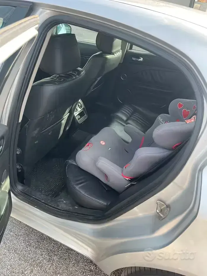 Usata Alfa Romeo 159 200 CV (147 kW) 2006 Grigio Berlina