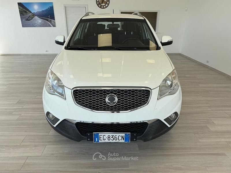 Usata SsangYong Korando 175 CV (128 kW) 2011 Bianco Station wagon
