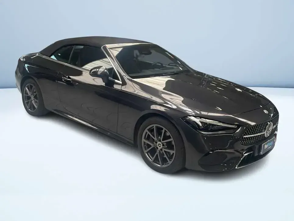 Usata Mercedes CLE220 Advanced 197 CV (144 kW) 2025 Grigio Cabrio