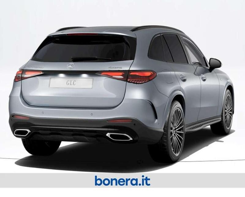 Nuova Mercedes GLC300e Advanced 333 CV (244 kW) 2026 Argento hightech SUV