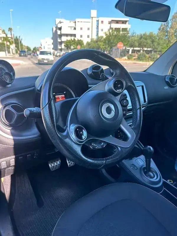 Usata Smart ForTwo Coupé Passion 90 CV (66 kW) 2018 Nero Coupé