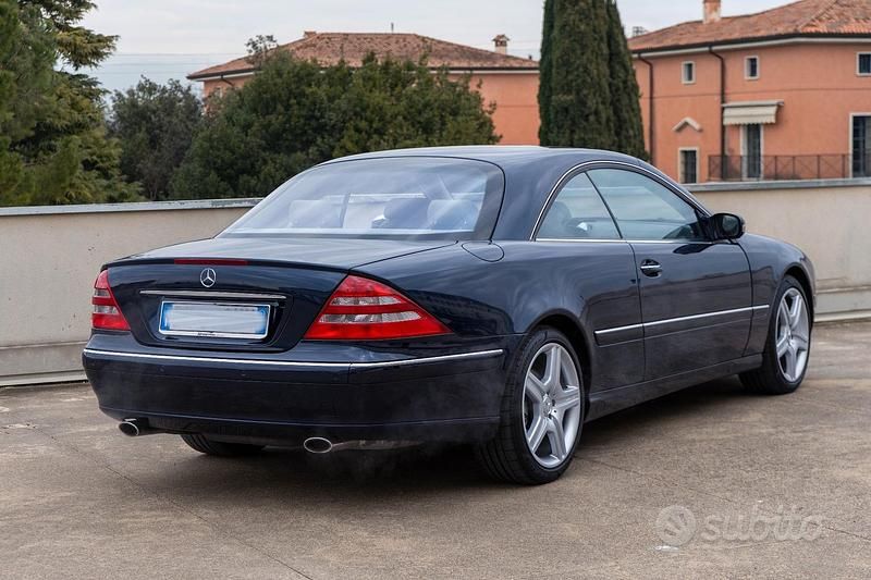 Usata Mercedes CL500 306 CV (225 kW) 2001 Blu/azzurro Coupé