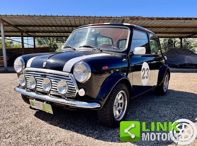 Usata Austin Mini 44 CV (32 kW) 1985 Nero Berlina