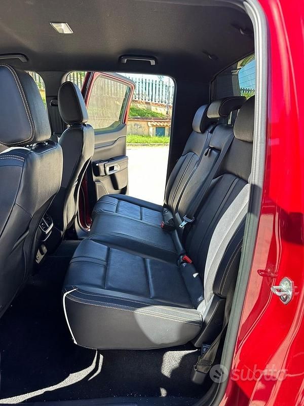 Usata Ford Ranger Wildtrack 241 CV (177 kW) 2023 Rosso Pick-up