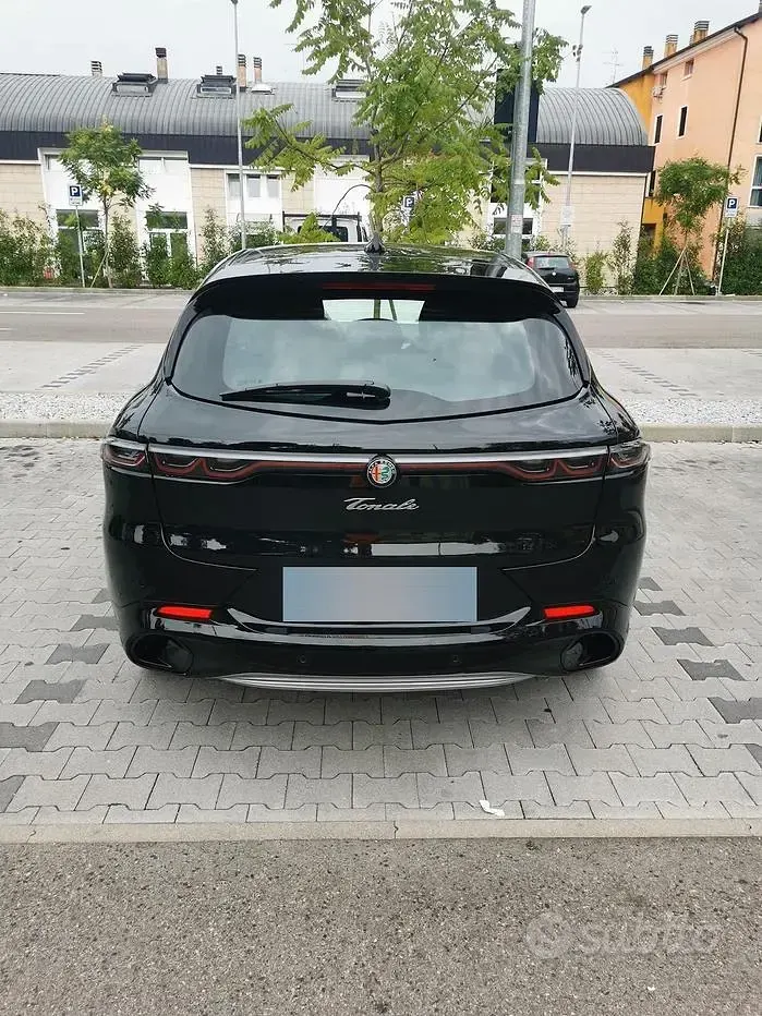 Usata Alfa Romeo Tonale Ti 131 CV (96 kW) 2023 Nero SUV