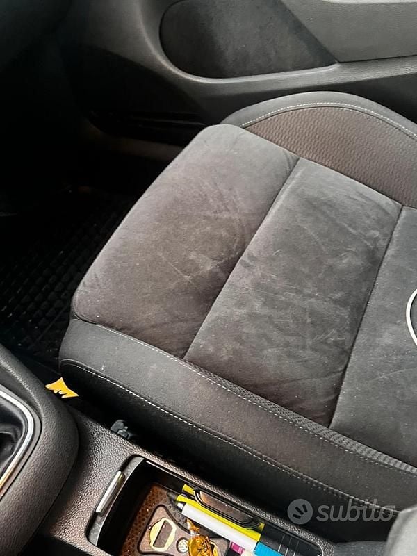 Usata VW Golf VI 110 CV (80 kW) 2009 Grigio Utilitaria