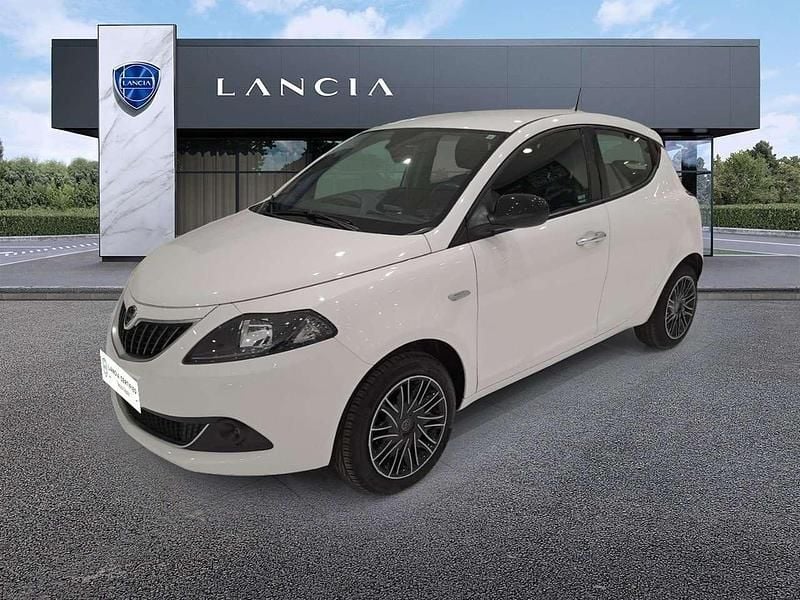 Bianco Usata 2022 Lancia Ypsilon Gold Due volumi | 11.850 € (Buon prezzo) - Immagine 1/4