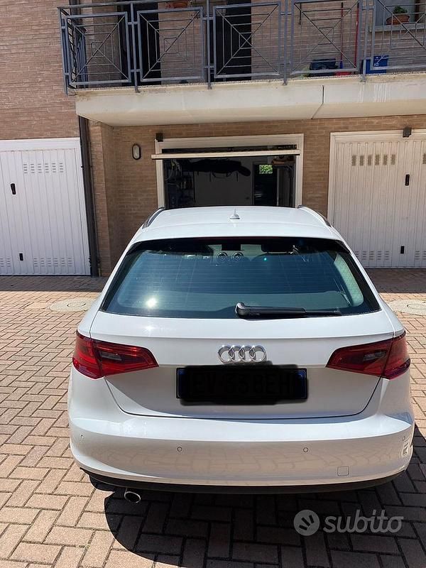 Usata Audi A3 Ambiente 105 CV (77 kW) 2014 Bianco Berlina