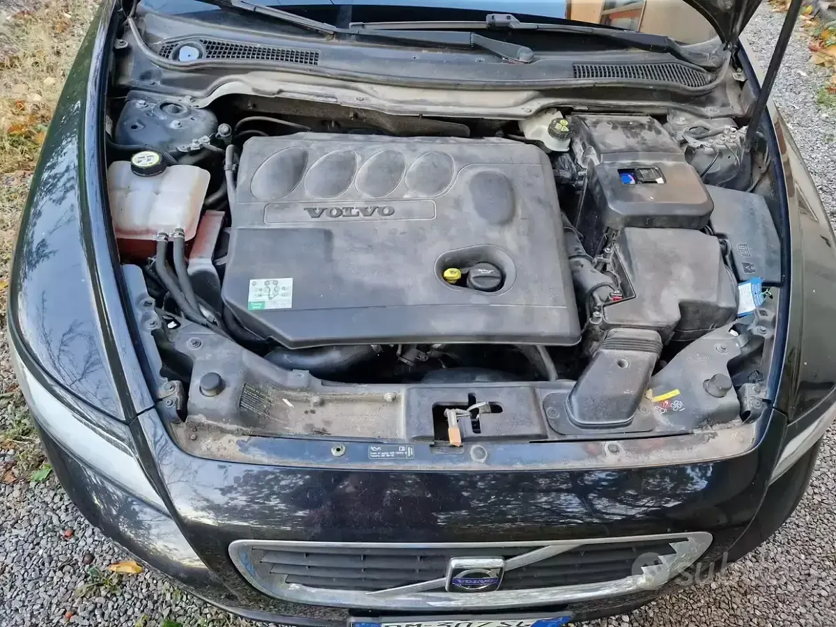 Usata Volvo V50 136 CV (100 kW) 2008 Nero Station wagon