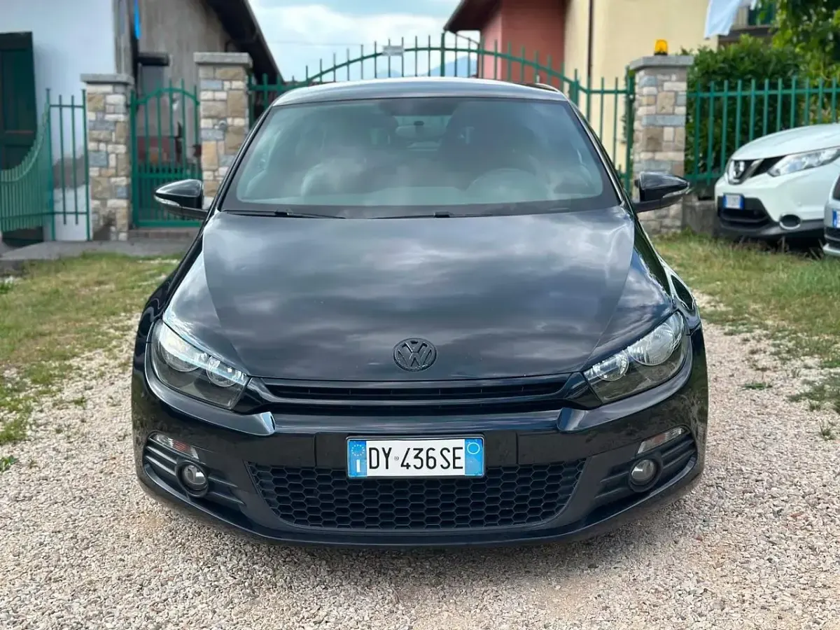 Usata VW Scirocco 140 CV (102 kW) 2009 Nero Coupé