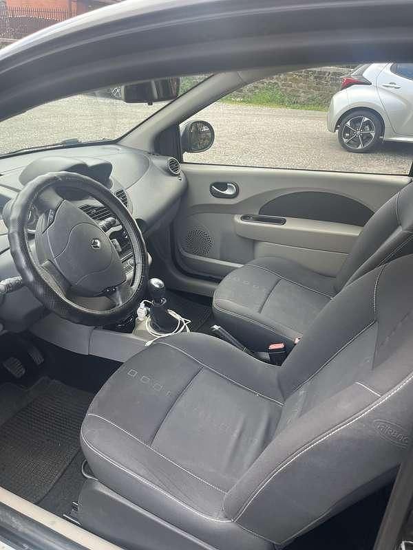 Usata Renault Twingo 75 CV (55 kW) 2009 Utilitaria