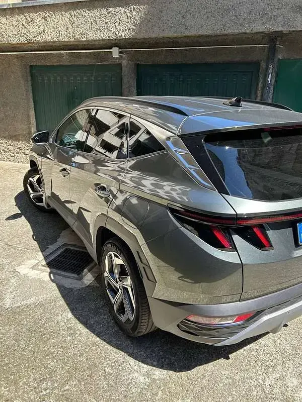 Usata Hyundai Tucson 179 CV (131 kW) 2022 Grigio SUV
