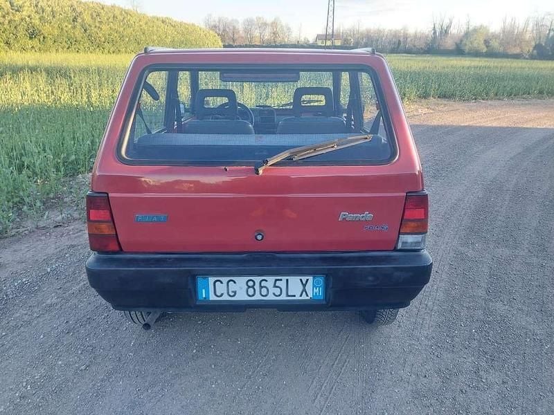 Usata Fiat Panda Young 54 CV (39 kW) 2003 Rosso Utilitaria