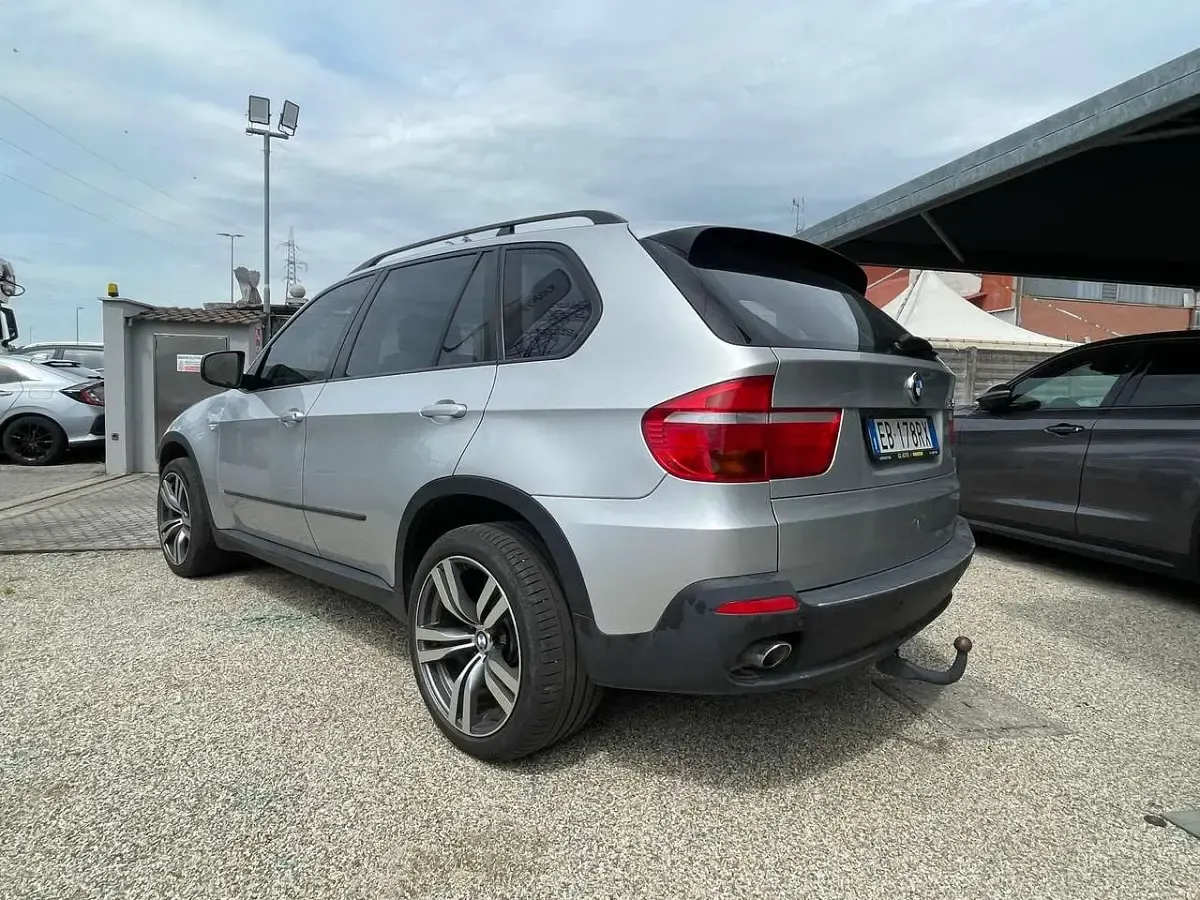 Usata BMW X5 286 CV (210 kW) 2010 Argento SUV
