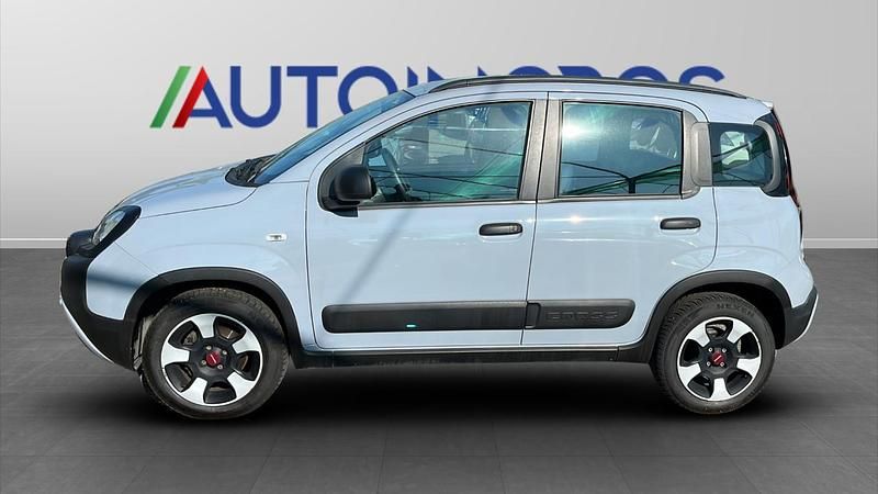 Begagnad Fiat Panda Cross Cross 69 HK (50 kW) 2022 Grå Halvkombi