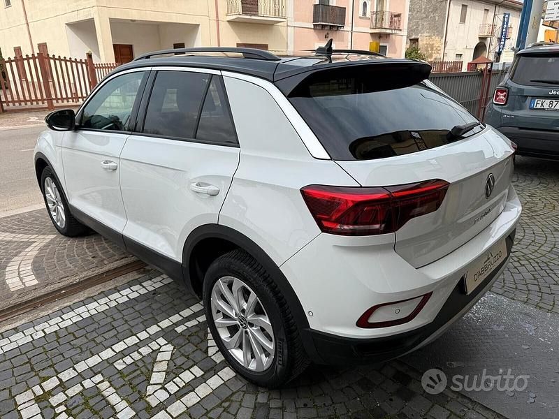 Usata VW T-Roc 115 CV (84 kW) 2023 Bianco SUV