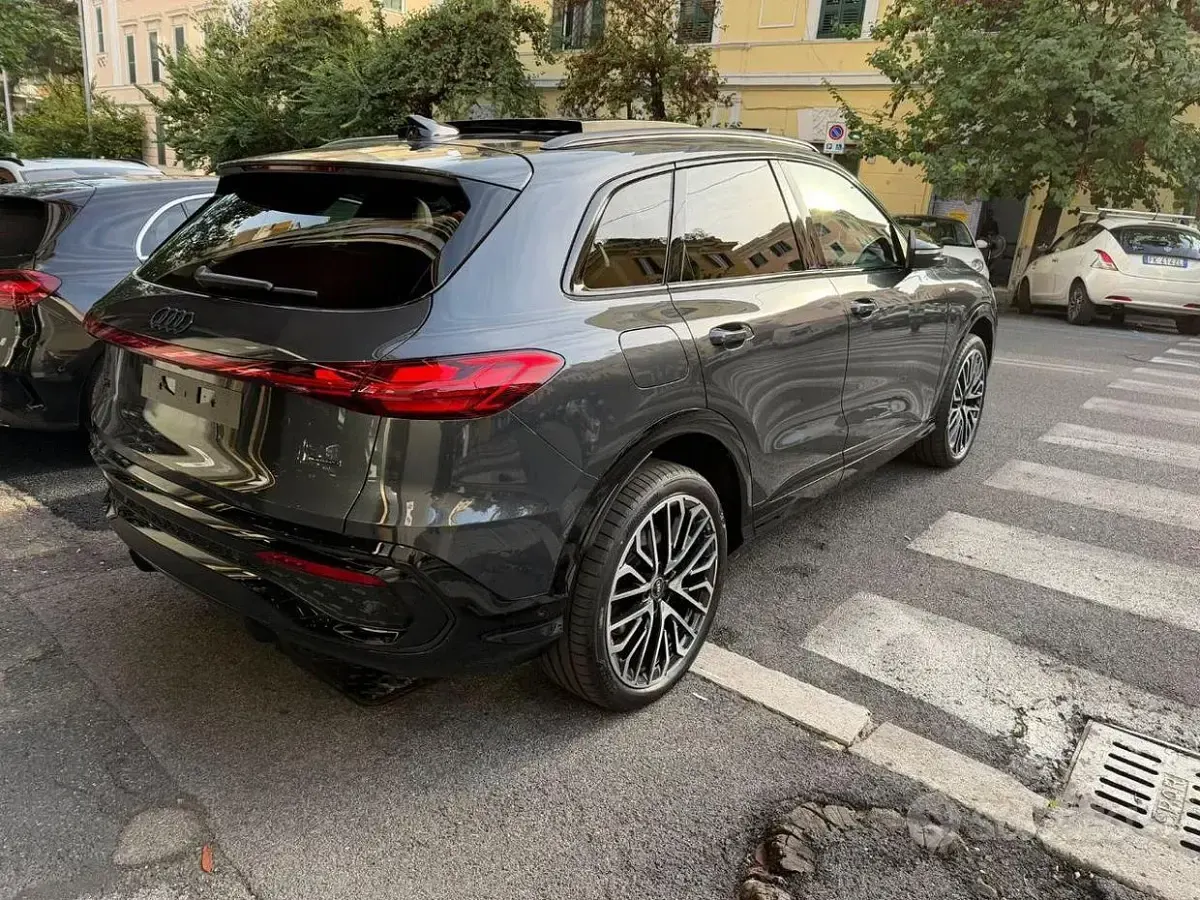 Nuova Audi Q5 S-Line 204 CV (150 kW) 2026 Grigio SUV