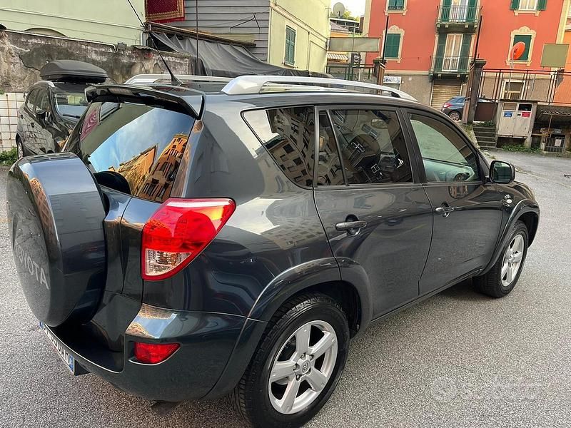 Usata Toyota RAV4 Sol 177 CV (130 kW) 2009 Station wagon