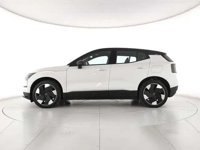 Usata Volvo EX30 Ultra 147 kW (200 CV) 2024 Bianco SUV