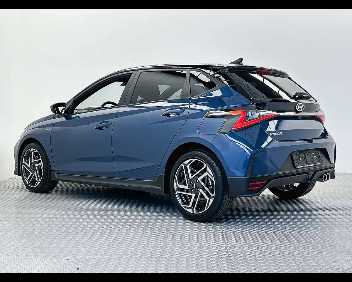 Nuova Hyundai i20 N Line 101 CV (74 kW) 2026 Vibrant blue pearl + black roo Utilitaria
