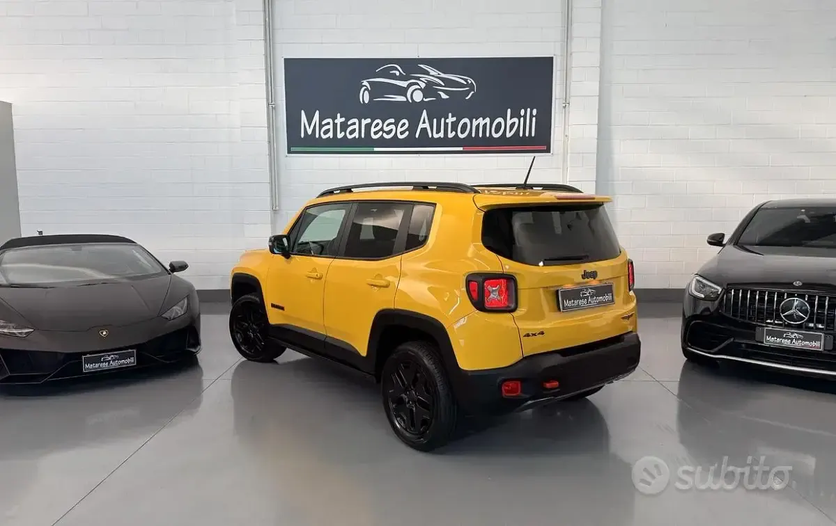 Usata Jeep Renegade Trailhawk 170 CV (125 kW) 2017 Giallo SUV