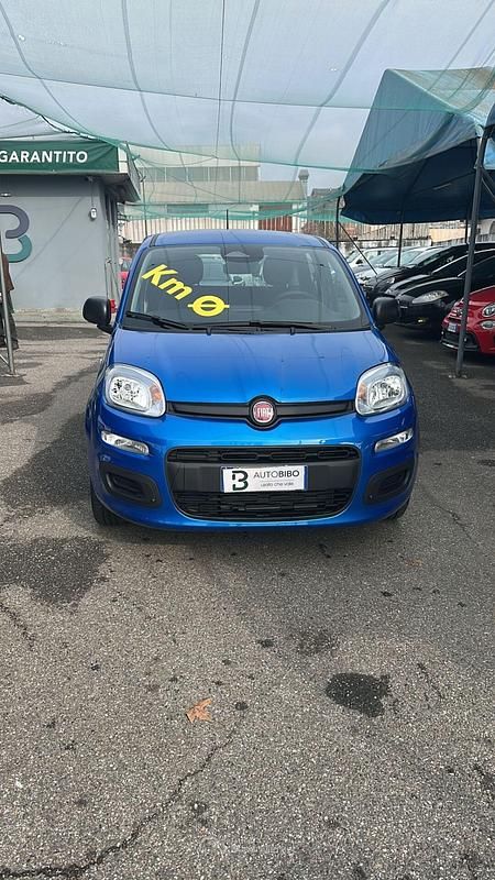 Nuova Fiat Panda S 71 CV (52 kW) 2026 Blu Berlina