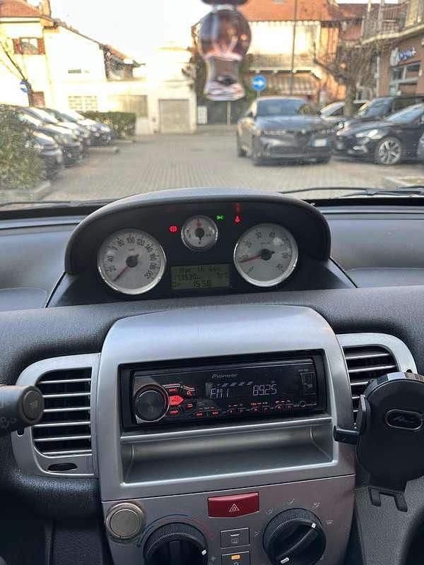 Usata Lancia Ypsilon Platinum 69 CV (50 kW) 2011 Utilitaria