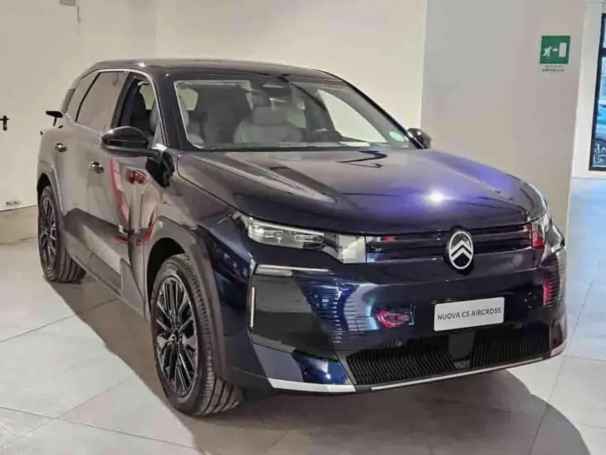 Nuova Citroën C5 Aircross Comfort 103 kW (141 CV) 2026 Blu SUV