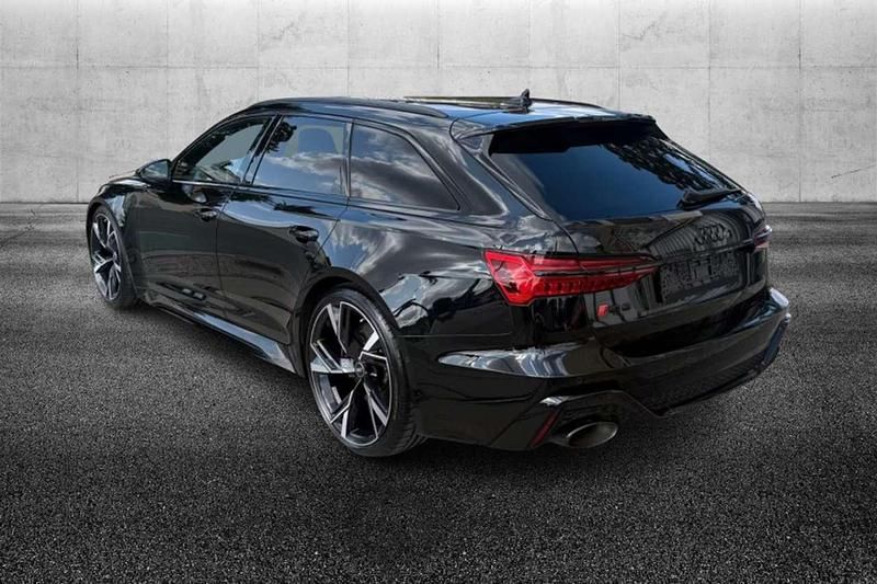 Usata Audi RS6 600 CV (441 kW) 2022 Nero Station wagon