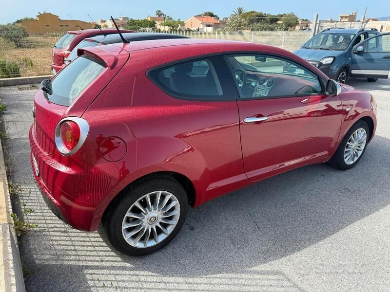 Usata Alfa Romeo MiTo Distinctive 95 CV (69 kW) 2012 Rosso Utilitaria