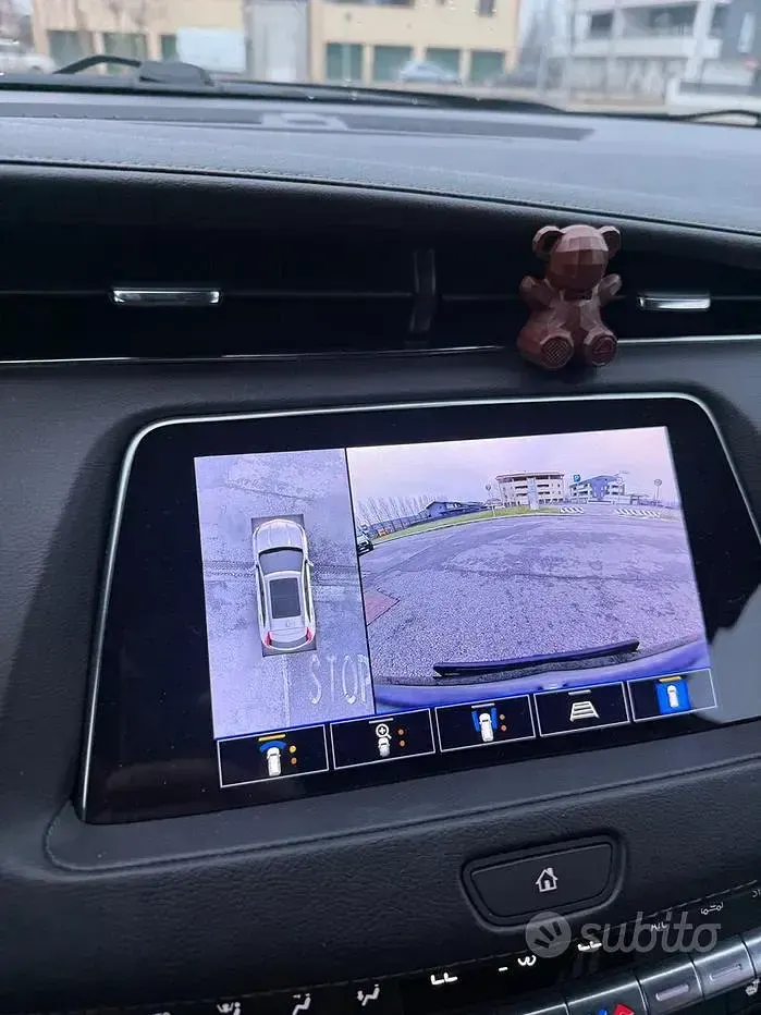Usata Cadillac XT4 230 CV (169 kW) 2022 Nero SUV