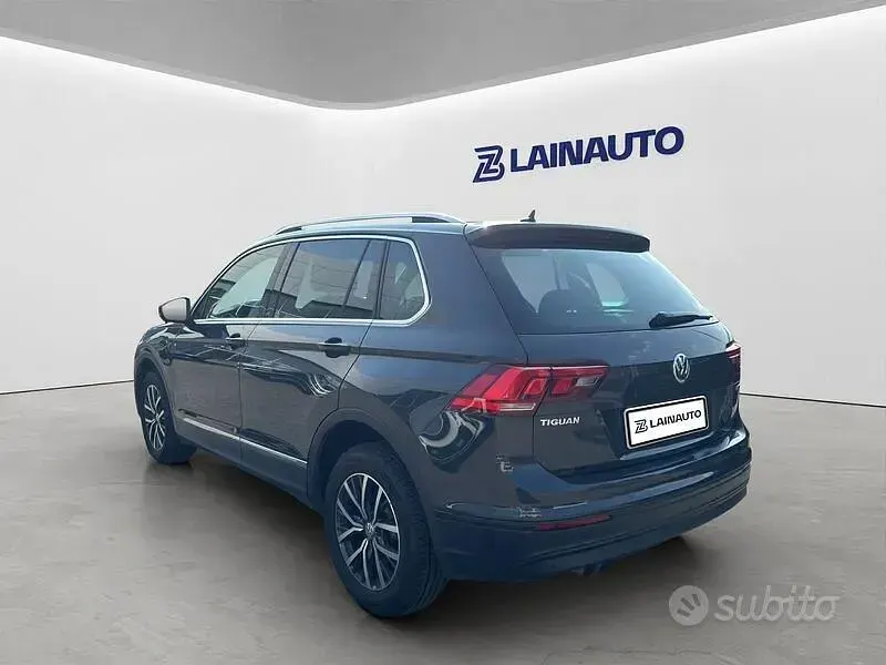Usata VW Tiguan Business 150 CV (110 kW) 2020 Grigio SUV