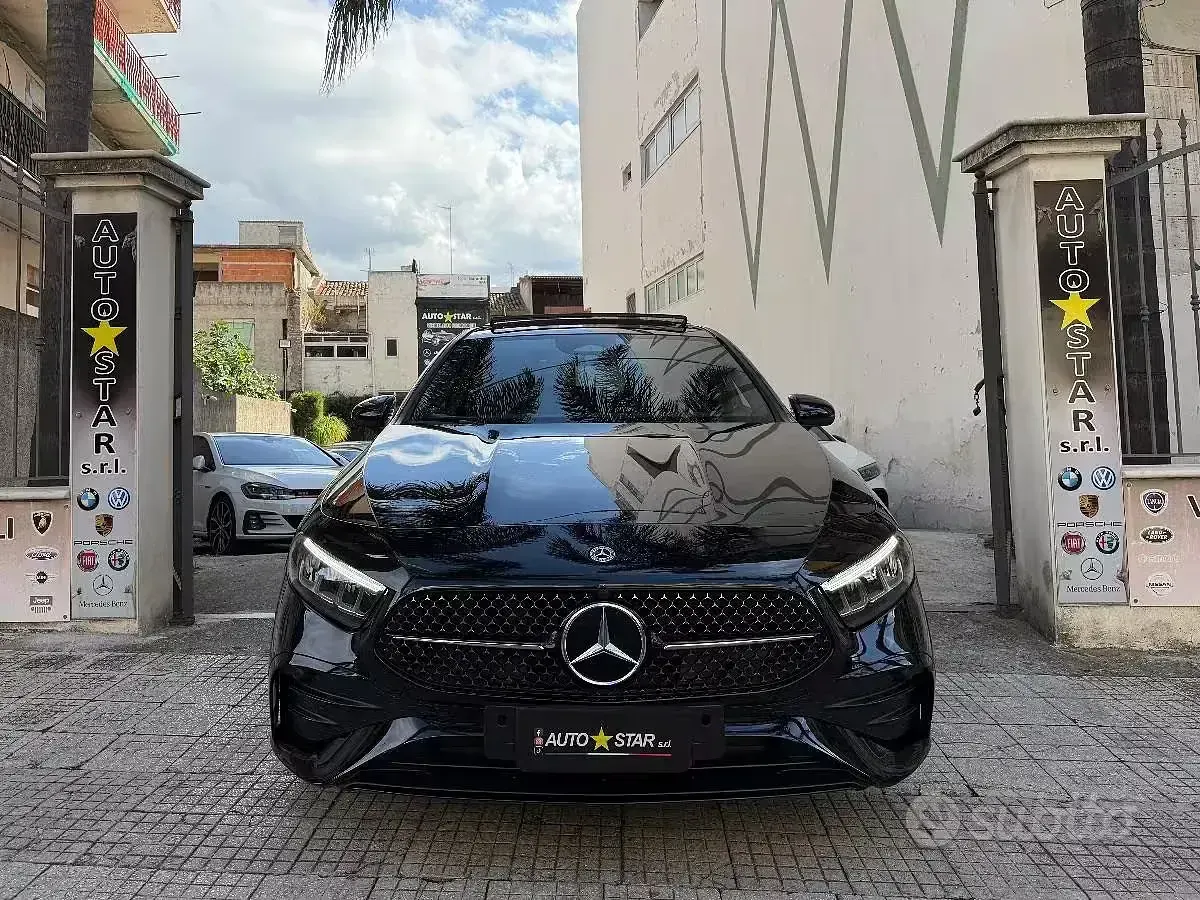 Usata Mercedes 220 Premium 189 CV (139 kW) 2023 Nero Berlina