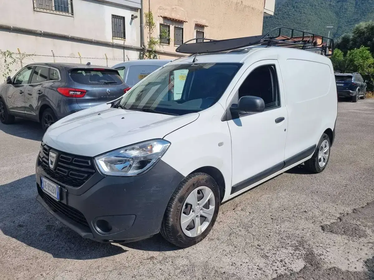 Usata Dacia Dokker 75 CV (55 kW) 2021 Bianco Monovolume