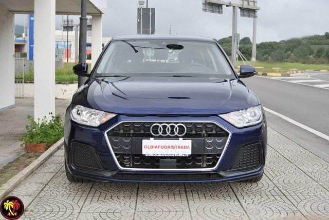 Usata Audi A1 Business 95 CV (69 kW) 2024 Blu SUV