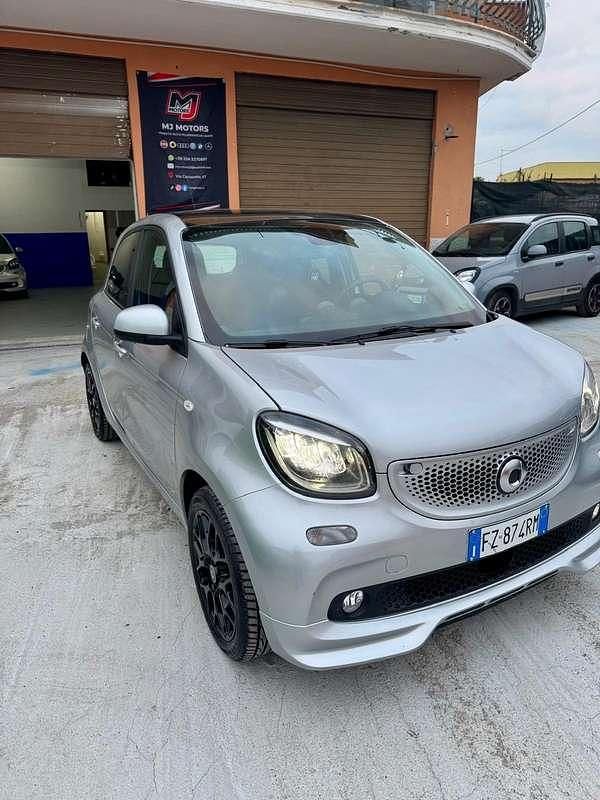 Usata Smart ForFour Passion 71 CV (52 kW) 2019 Utilitaria