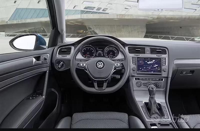 Usata VW Golf VII 110 CV (80 kW) 2016 Grigio Berlina