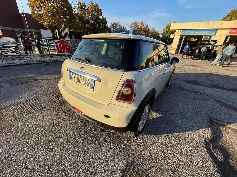 Usata Mini Cooper 120 CV (88 kW) 2009 Utilitaria