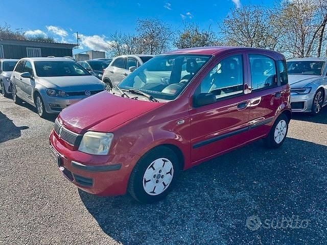 Usata Fiat Panda Active 54 CV (39 kW) 2009 Rosso Berlina