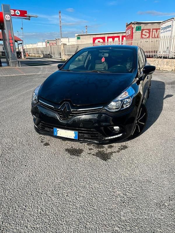 Usata Renault Clio IV 75 CV (55 kW) 2019 Nero Berlina