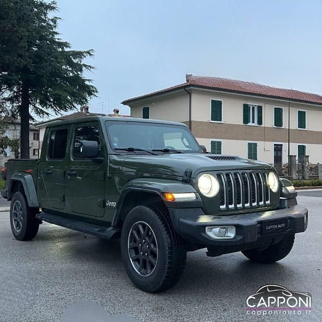 Usata Jeep Gladiator Overland 264 CV (194 kW) 2021 Verde Pick-up