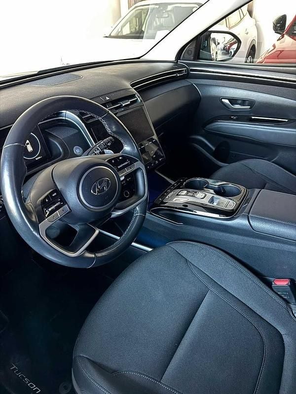 Usata Hyundai Tucson 131 CV (96 kW) 2023 Grigio SUV