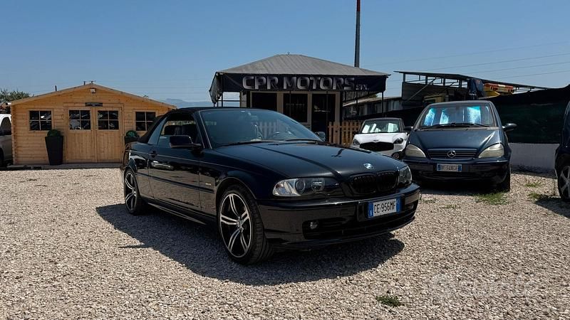 Nero Usata 2003 BMW 318 Cabriolet Cabrio | 7990 € (Buon prezzo) - Immagine 1/4
