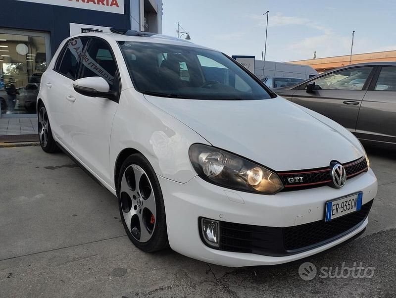 Usata VW Golf VI GTI 211 CV (155 kW) 2009 Bianco Utilitaria