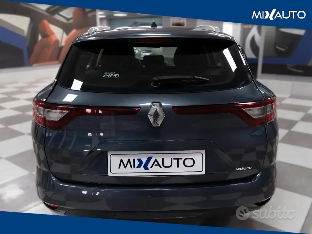 Usata Renault Mégane GrandTour Business 110 CV (80 kW) 2018 Grigio Station wagon