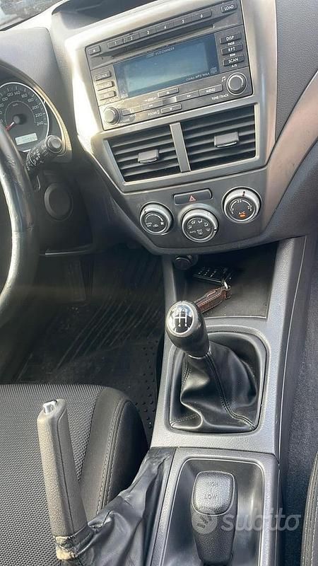 Usata Subaru Impreza 160 CV (117 kW) 2007 Grigio Berlina