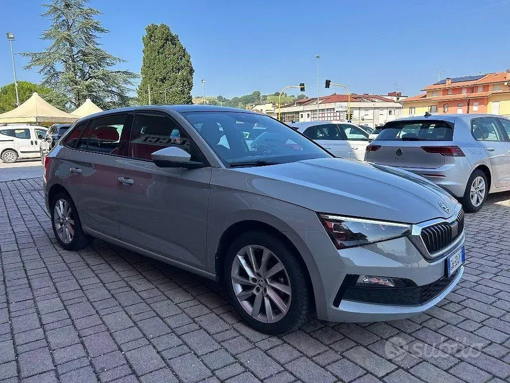 Usata Skoda Scala Style 90 CV (66 kW) 2022 Grigio Utilitaria