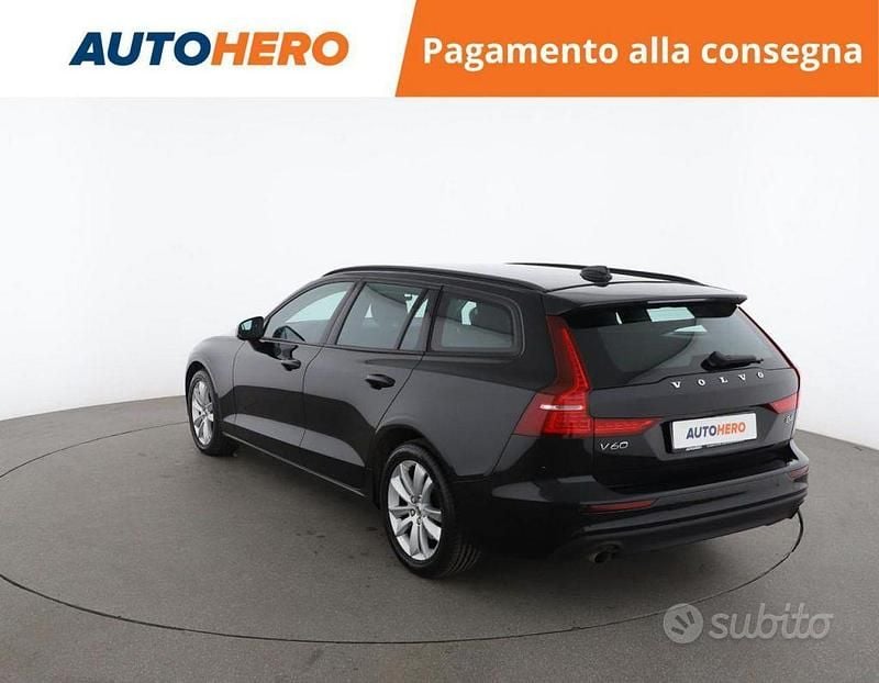 Usata Volvo V60 Business Edition 197 CV (144 kW) 2021 Nero Station wagon